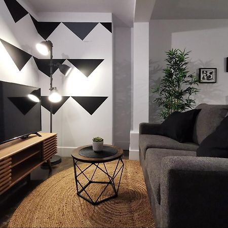 Cameo Hotel And Suites ハリファックス エクステリア 写真
